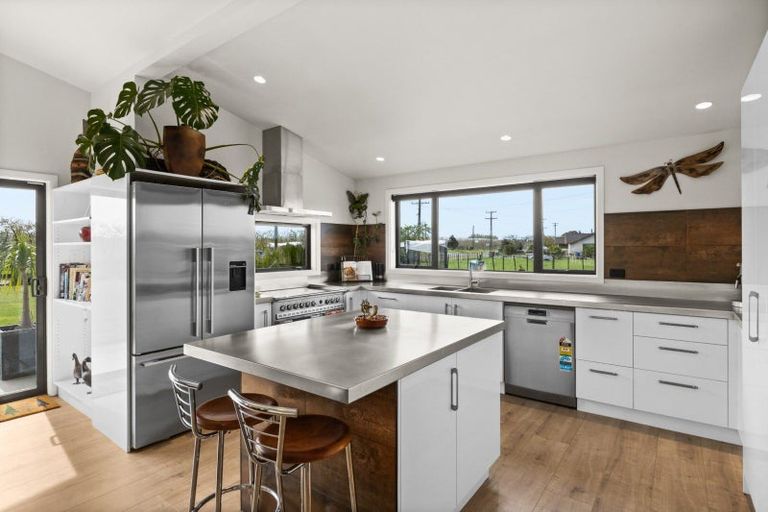 Photo of property in 1458 Southland Road, Longlands, Hastings, 4120
