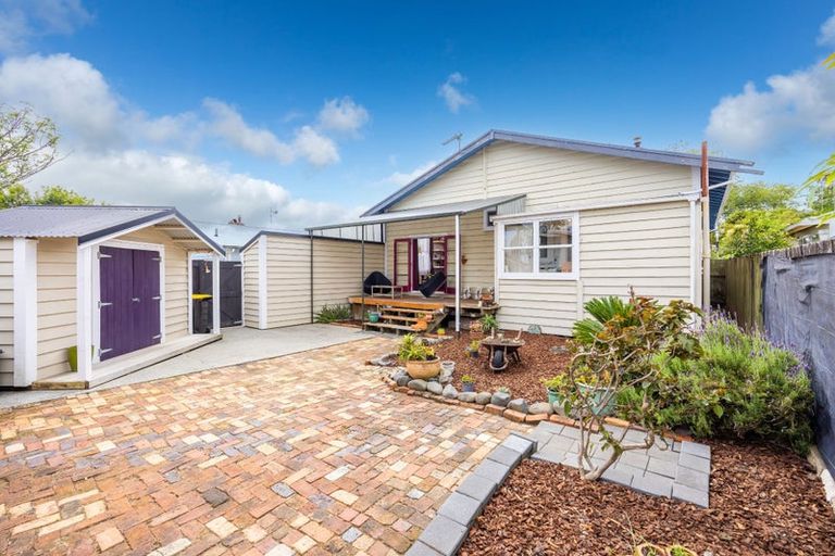 Photo of property in 360 Kihikihi Road, Te Awamutu, 3800