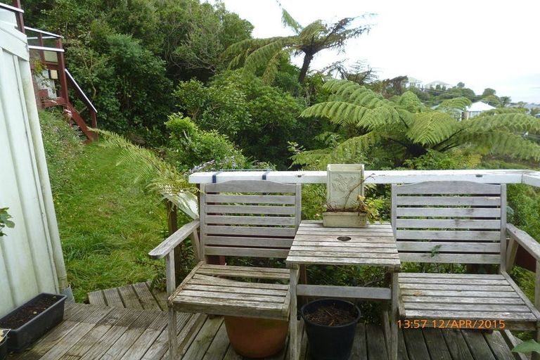 Photo of property in 32 Highbury Road, Highbury, Wellington, 6012