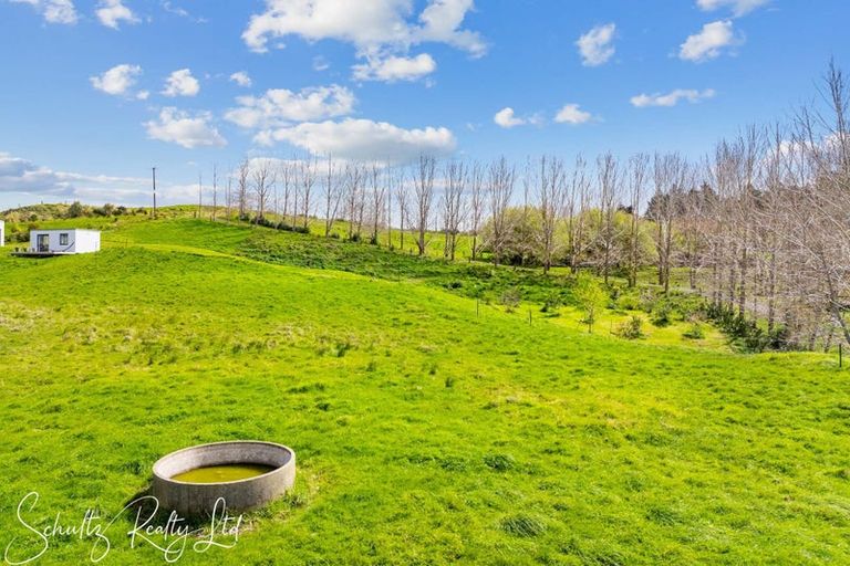 Photo of property in 70 Te Pahi River Drive, Paparoa, 0583