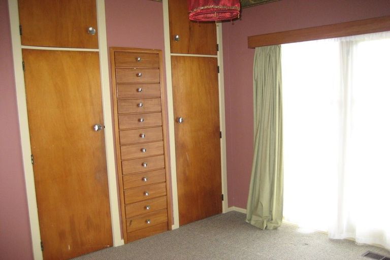 Photo of property in 16 Kelvin Place, Hamilton East, Hamilton, 3216