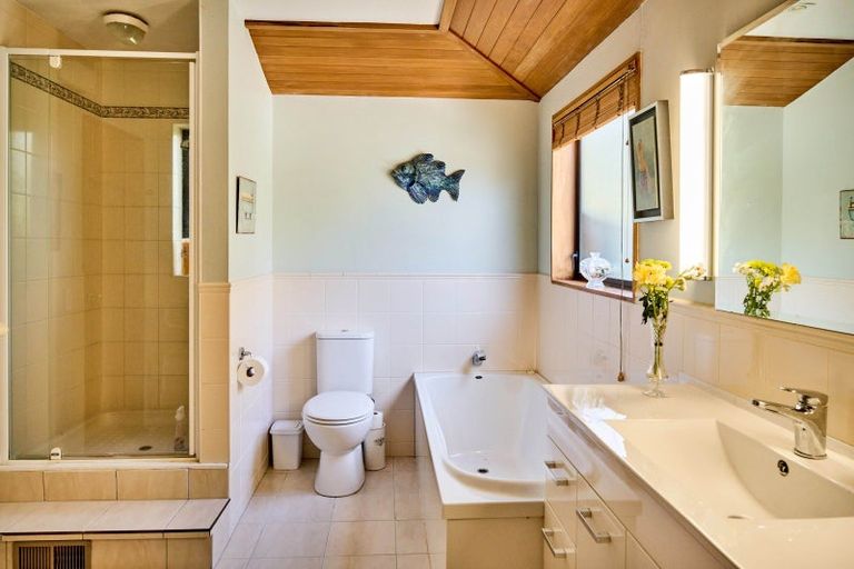 Photo of property in 70 Hautana Street, Woburn, Lower Hutt, 5010