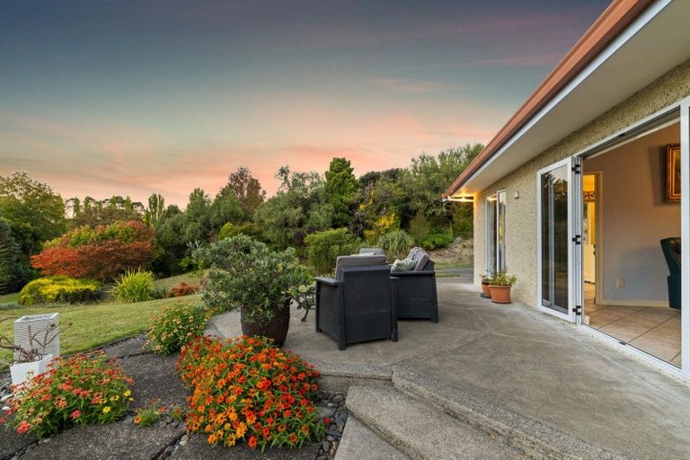 Photo of property in 132 Lane Road, Havelock North, 4130