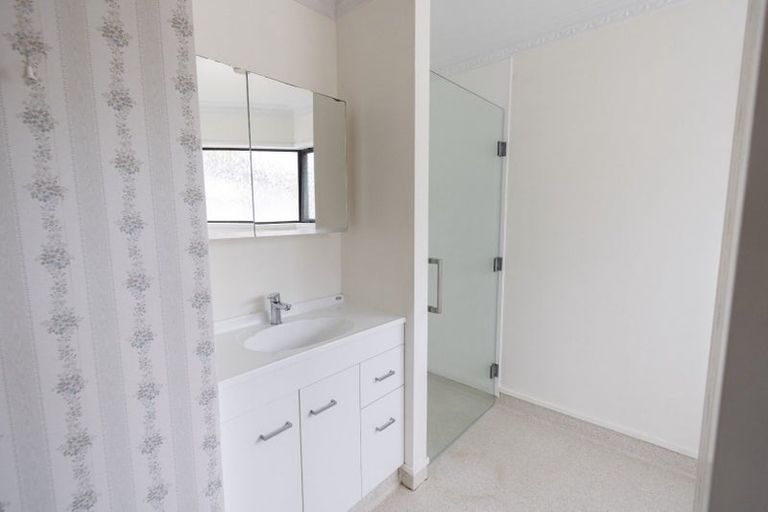Photo of property in 69a Williams Street, Cambridge, 3434