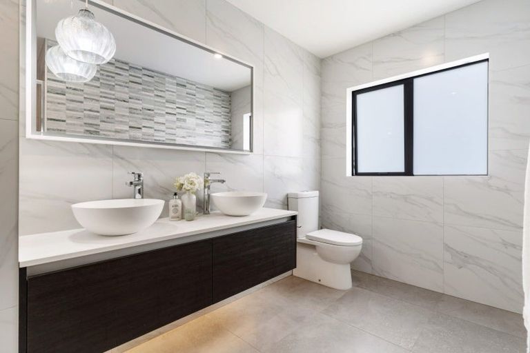 Photo of property in 1 Wesleyan Street, Paerata, 2124