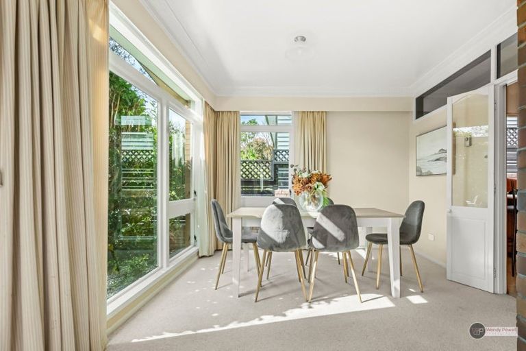 Photo of property in 12 Chichester Drive, Pinehaven, Upper Hutt, 5019