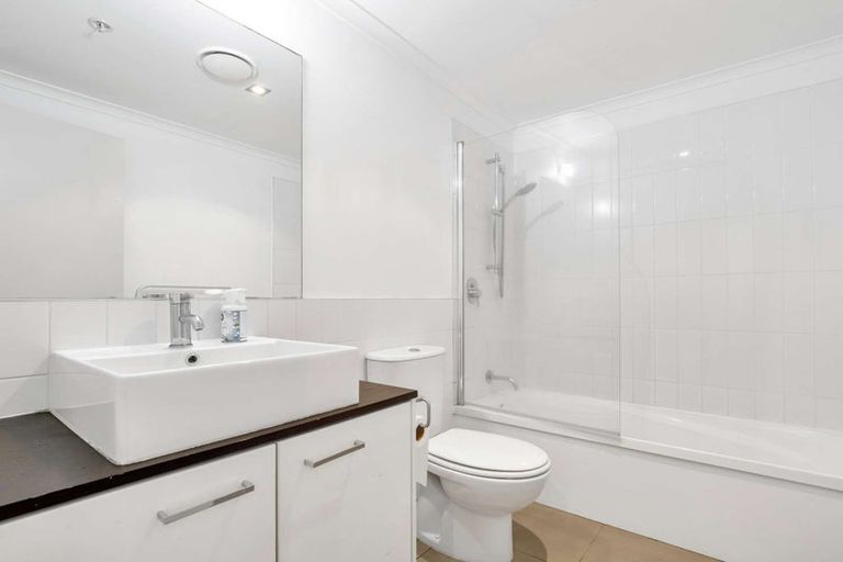 Photo of property in 215/332 Maunganui Road, Mount Maunganui, 3116