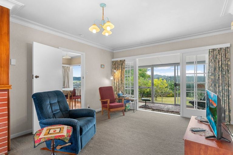 Photo of property in 8 George Point Road, Onerahi, Whangarei, 0110