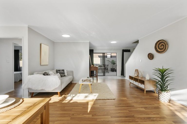 Photo of property in 5b James Cook Drive, Welcome Bay, Tauranga, 3112