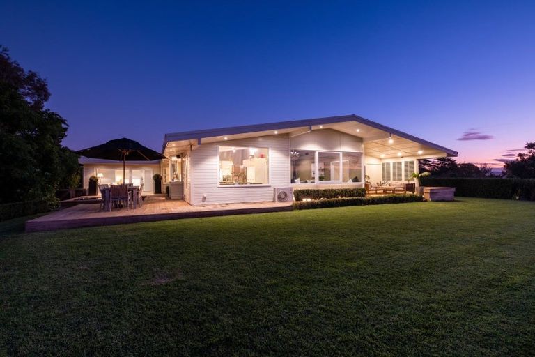 Photo of property in 55 Puflett Road, Havelock North, 4130