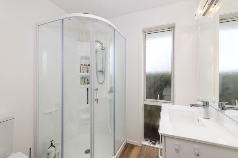 Photo of property in 18 Eyrewell Road, Pegasus, 7612