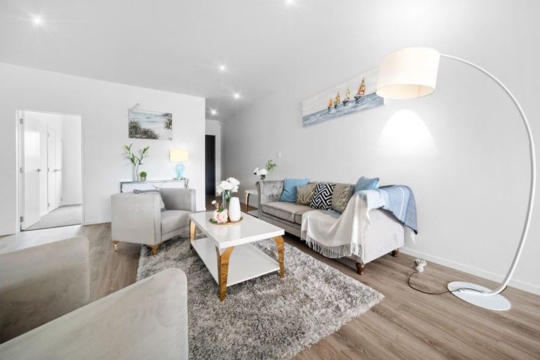 Photo of property in 4b Tidal Road, Karaka, Papakura, 2113