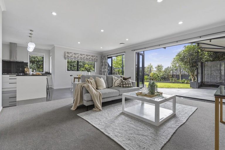 Photo of property in 21 Mataroa Crescent, Flagstaff, Hamilton, 3210