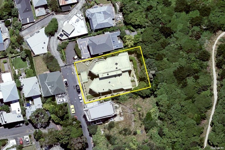 Photo of property in 1a/22 Telford Terrace, Oriental Bay, Wellington, 6011