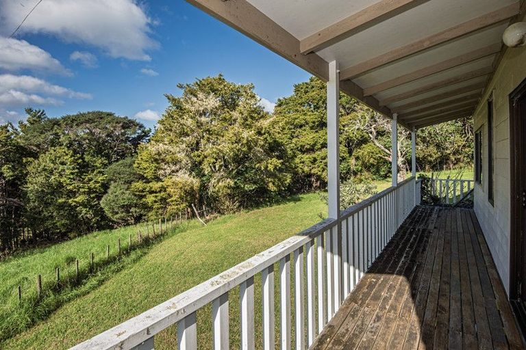 Photo of property in 3118 Russell Road, Punaruku, Hikurangi, 0184