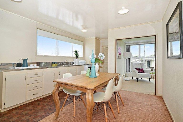 Photo of property in 9a Dennis Road, Papatoetoe, Auckland, 2025