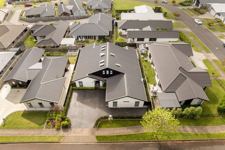 Photo of property in 45 Tamihana Avenue, Pyes Pa, Tauranga, 3112