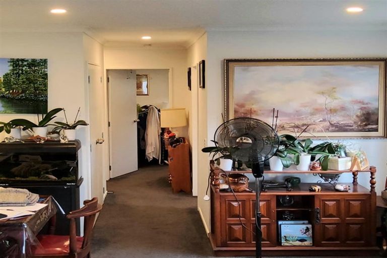 Photo of property in 37 Harore Road, Takanini, 2112