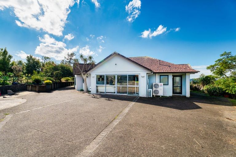 Photo of property in 241 Paremoremo Road, Lucas Heights, Auckland, 0632