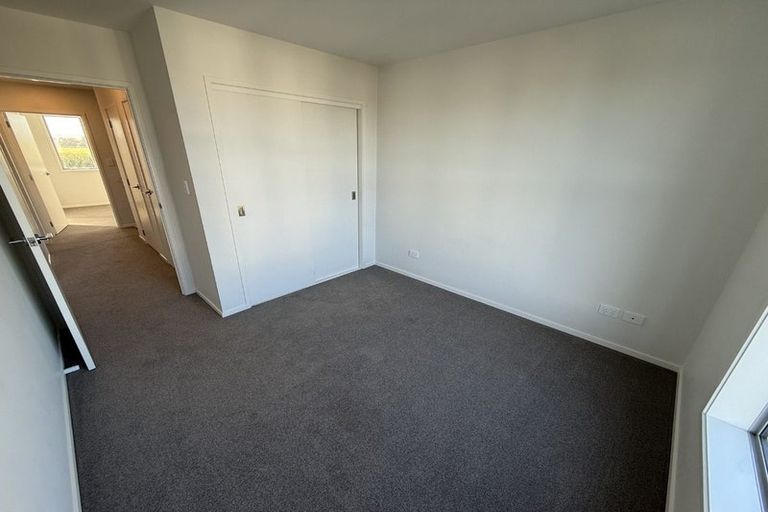 Photo of property in 22 Fort Lincoln Loop, Karaka, Papakura, 2113