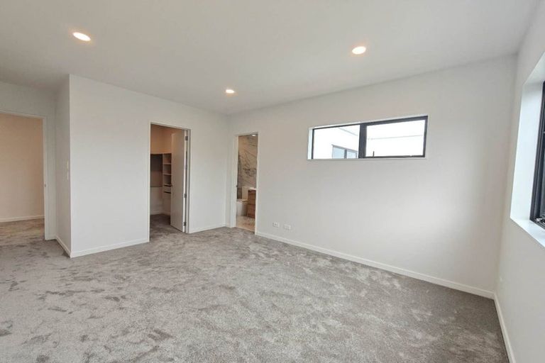 Photo of property in 1 Green Bamboo Road, Hobsonville, Auckland, 0616