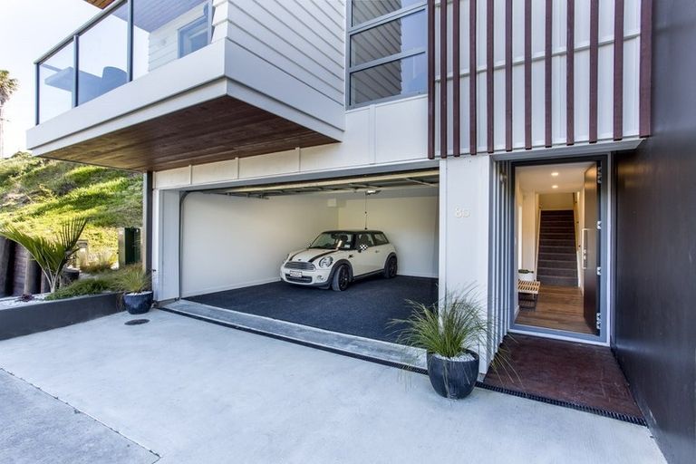 Photo of property in 8a Huka Road, Birkenhead, Auckland, 0626