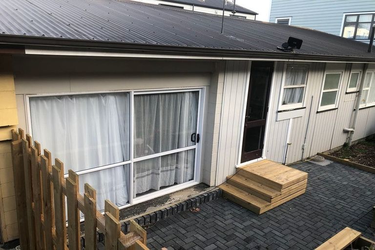 Photo of property in 2/31 Abercrombie Street, Howick, Auckland, 2014