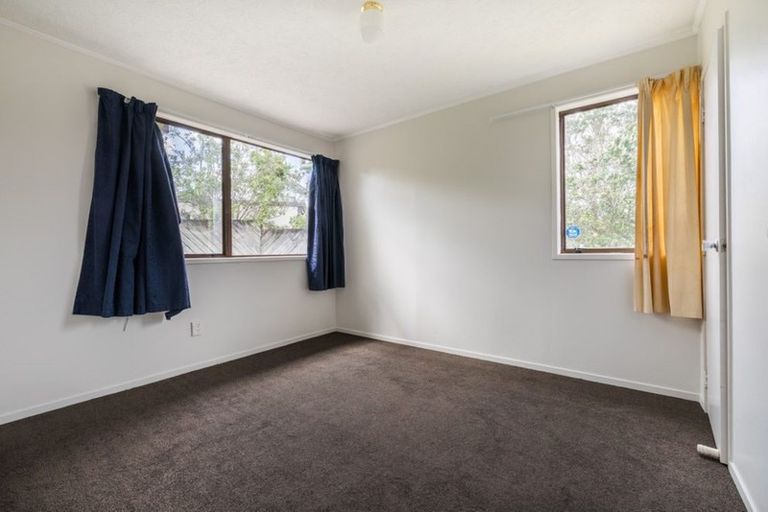 Photo of property in 86 Sunvue Road, Glen Eden, Auckland, 0602
