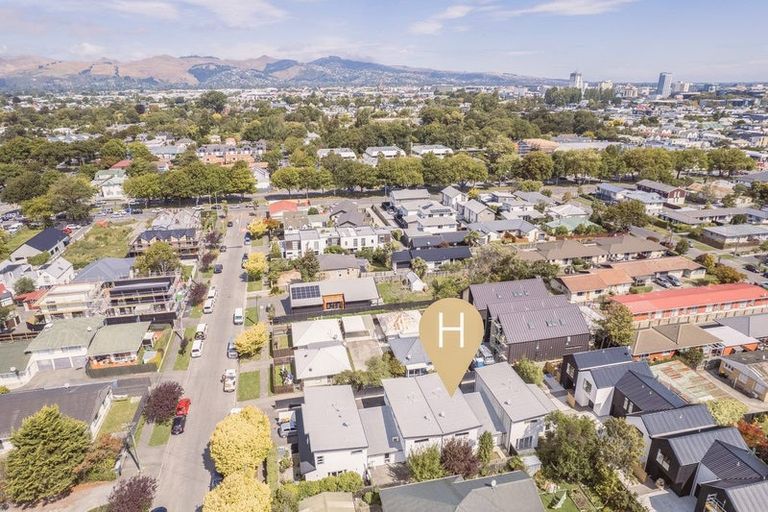 Photo of property in 25b Champion Street, Edgeware, Christchurch, 8013