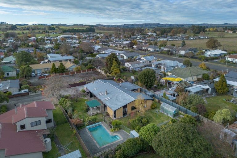 Photo of property in 17d Holyrood Terrace, Waipukurau, 4200