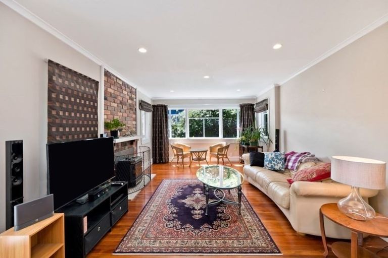 Photo of property in 91 Mandeville Street, Riccarton, Christchurch, 8011