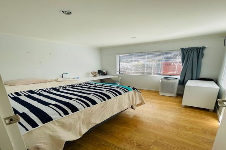 Photo of property in 10 Mary Forgham Drive, Greenhithe, Auckland, 0632