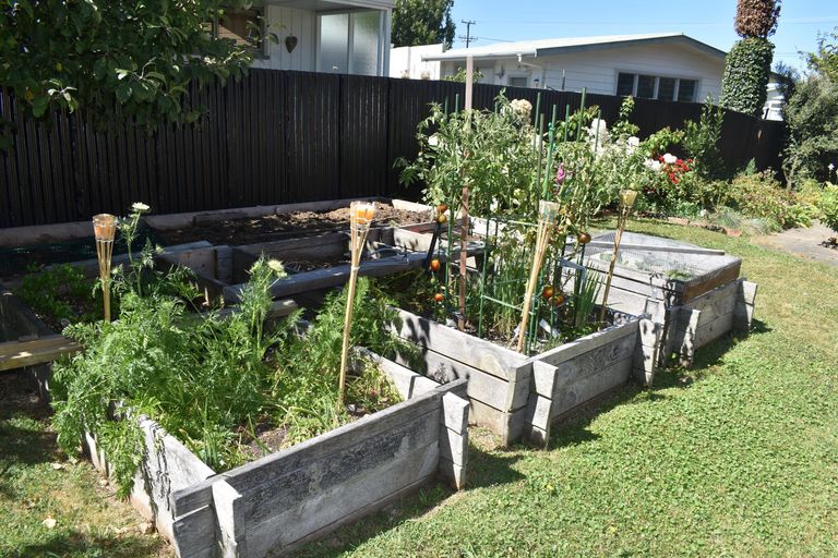 Photo of property in 13 Wakelin Street, Carterton, 5713