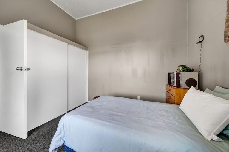 Photo of property in 48 Puriri Street, Hawera, 4610