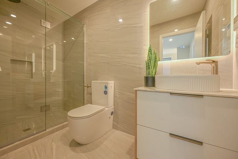 Photo of property in 89b Whitford Road, Botany Downs, Auckland, 2014