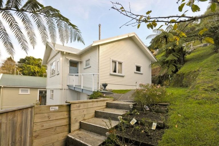 Photo of property in 55 Hatton Street, Karori, Wellington, 6012