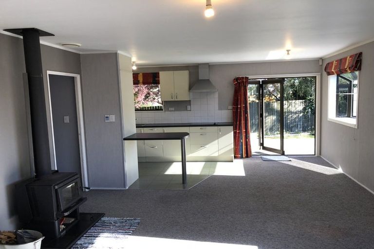 Photo of property in 95c Oakfield Crescent, Pukete, Hamilton, 3200