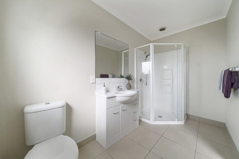 Photo of property in 26 Reding Street, Takanini, 2112