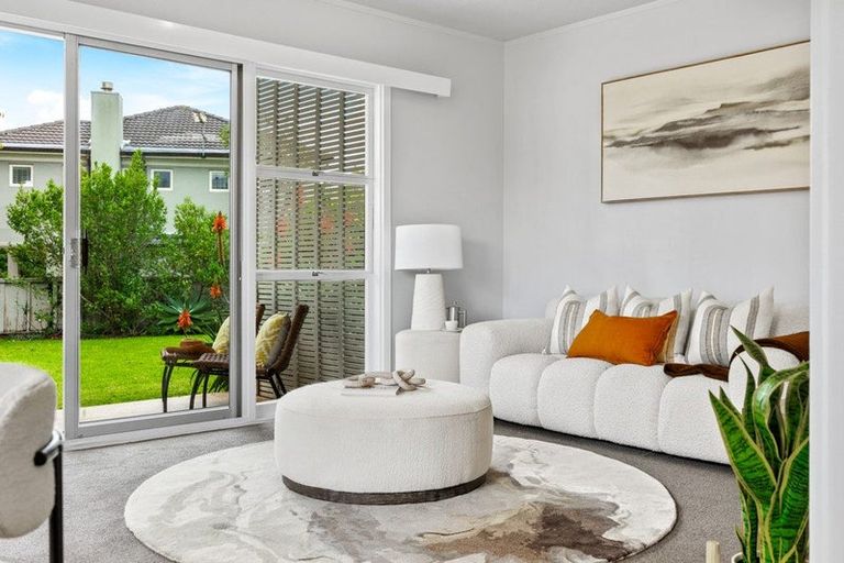 Photo of property in 3/133 Shakespeare Road, Milford, Auckland, 0620