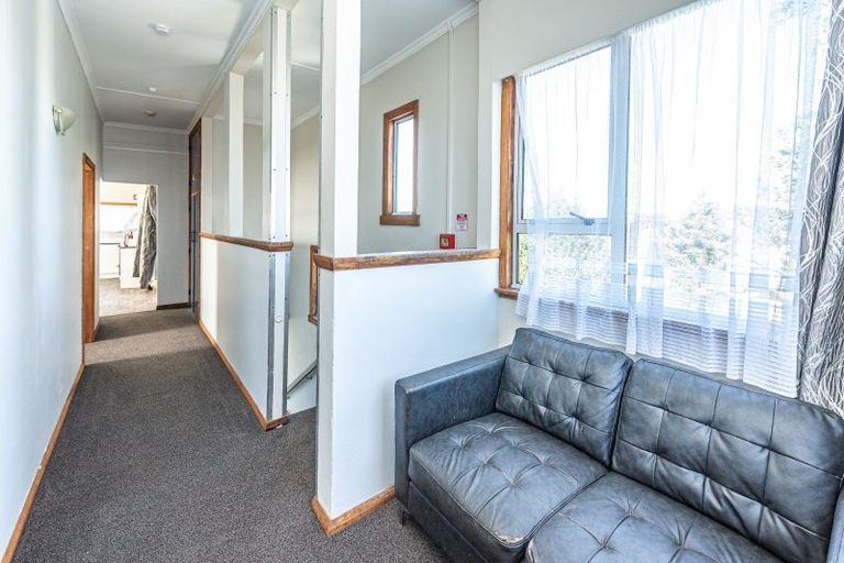 Photo of property in 100 Puriri Street, Gonville, Wanganui, 4501