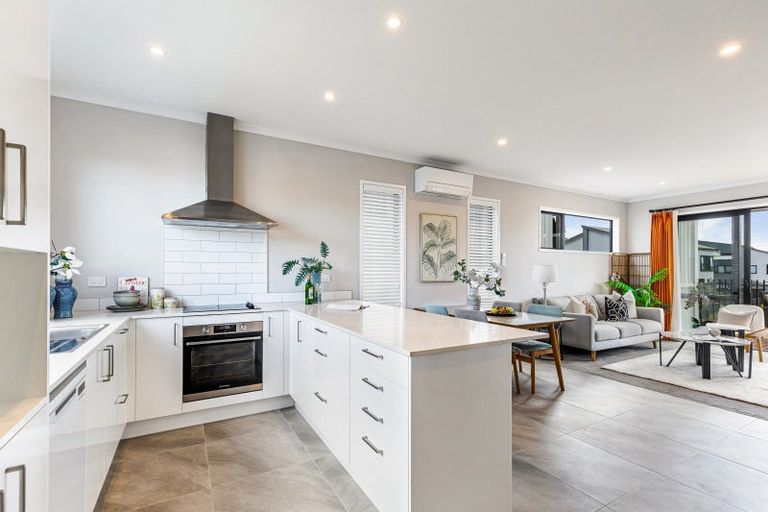 Photo of property in 13 Malcolm Calder Road, Hobsonville, Auckland, 0616