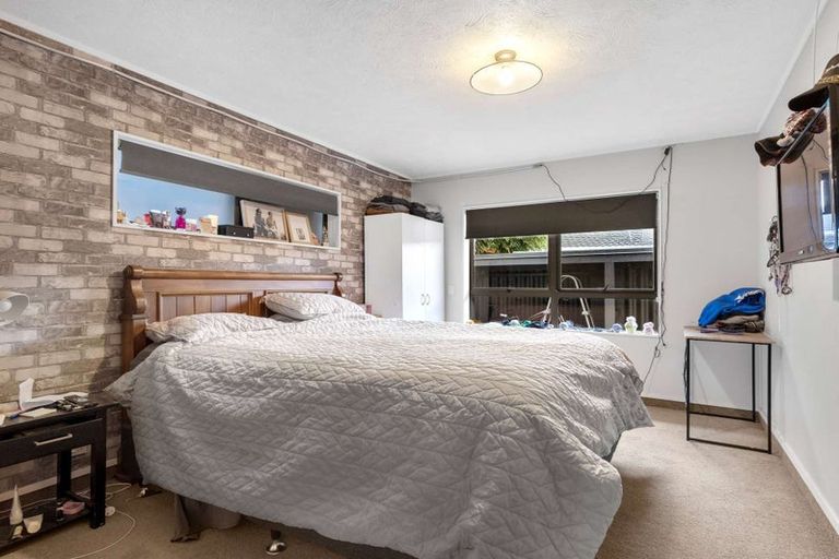 Photo of property in 375 Westminster Avenue, Tamatea, Napier, 4112