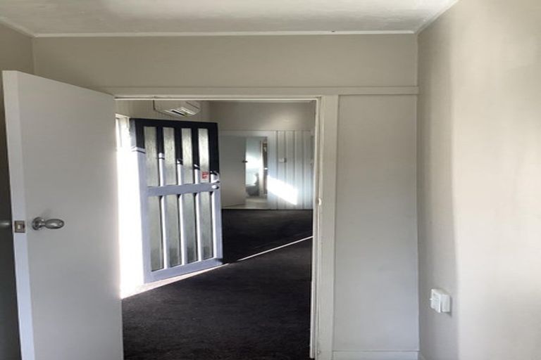 Photo of property in 13 Manning Place, Woolston, Christchurch, 8023