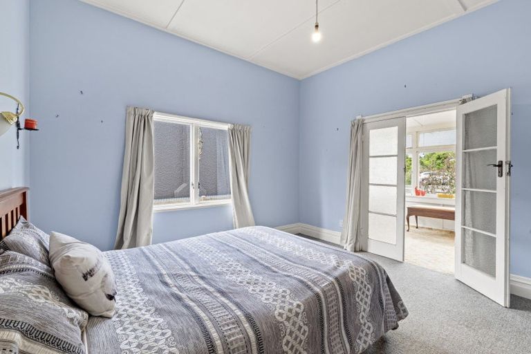 Photo of property in 30 Milne Street, Hunterville, 4730