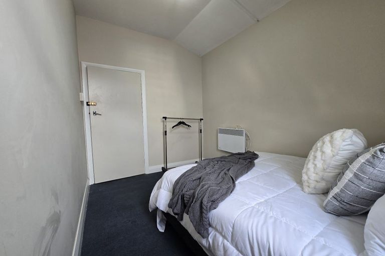 Photo of property in Rosemere Backpackers, 6 Macdonald Crescent, Te Aro, Wellington, 6011