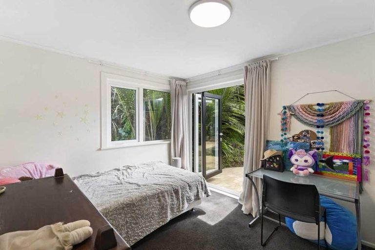 Photo of property in 3 Huia Road, Titirangi, Auckland, 0604