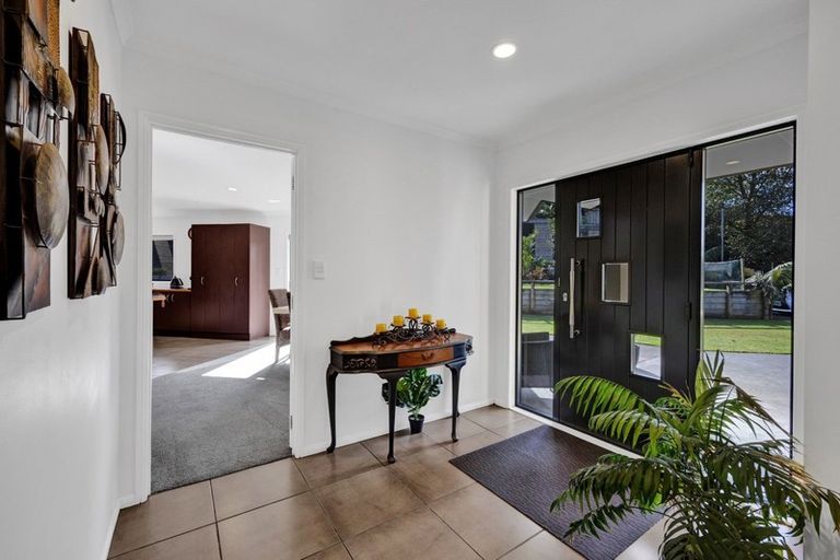 Photo of property in 2 Junction Street, Welbourn, New Plymouth, 4310