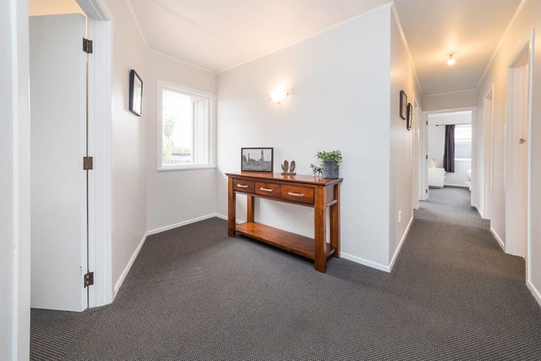 Photo of property in 186 Milson Line, Milson, Palmerston North, 4414
