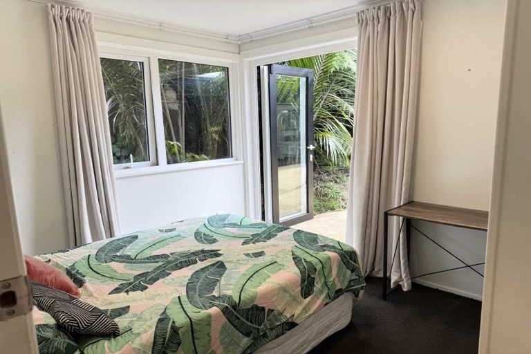 Photo of property in 3 Huia Road, Titirangi, Auckland, 0604