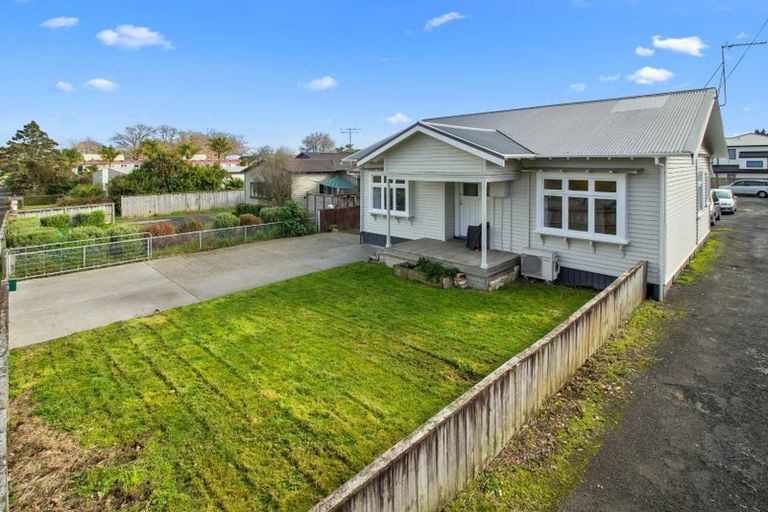 Photo of property in 9 Coates Street, Hamilton East, Hamilton, 3216